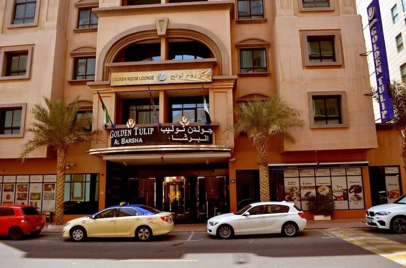 Golden tulip barsha. Голден Тулип Дубай 4. Golden Tulip отель Дубай. Golden Tulip al Barsha 4*. Голден Тулип Аль барша Дубай.