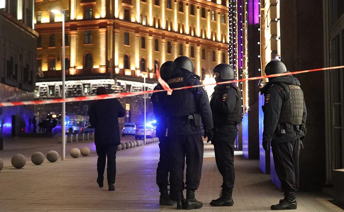 Нападение в москве теракт. Лубянка МВД.