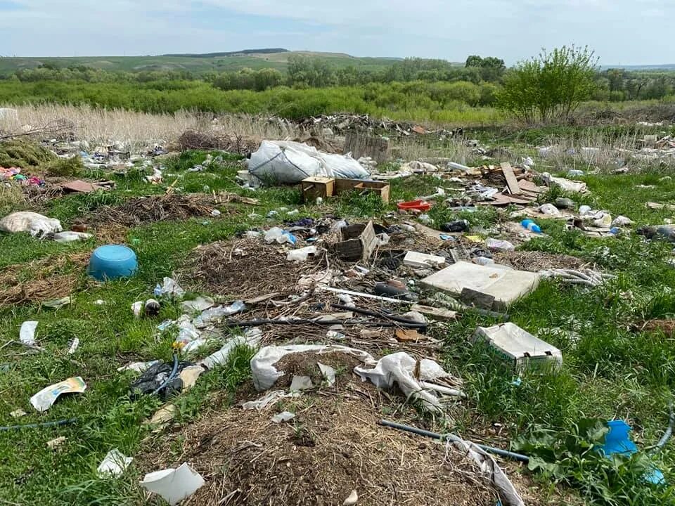 Село сенгилеевское погода. Кучуры Ульяновская область Сенгилеевский район. Несанкционированные свалки в селе Урожайное Крым. Свалка село Кротково. Екатериновка Ульяновская область Сенгилеевский район.