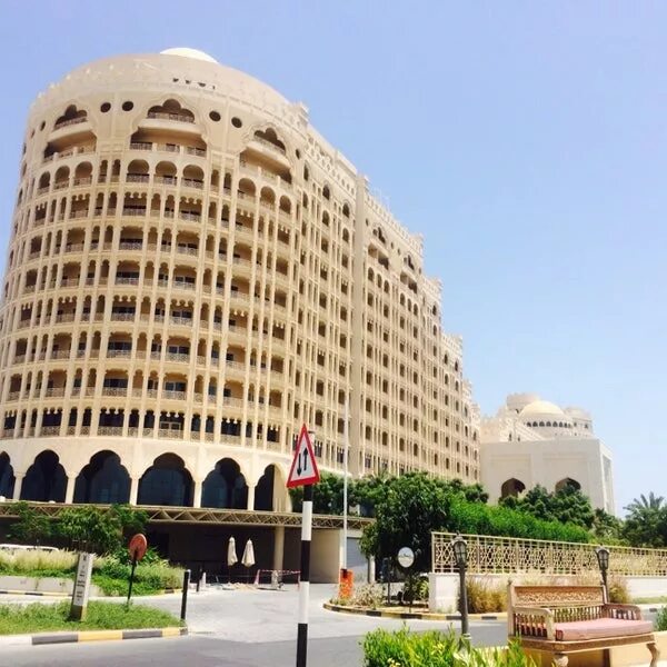 Аль хамра молл рас аль хайма. Al hamra beach. аль хамра тойота. al hamra compound. al hamra arabi club стамбул.