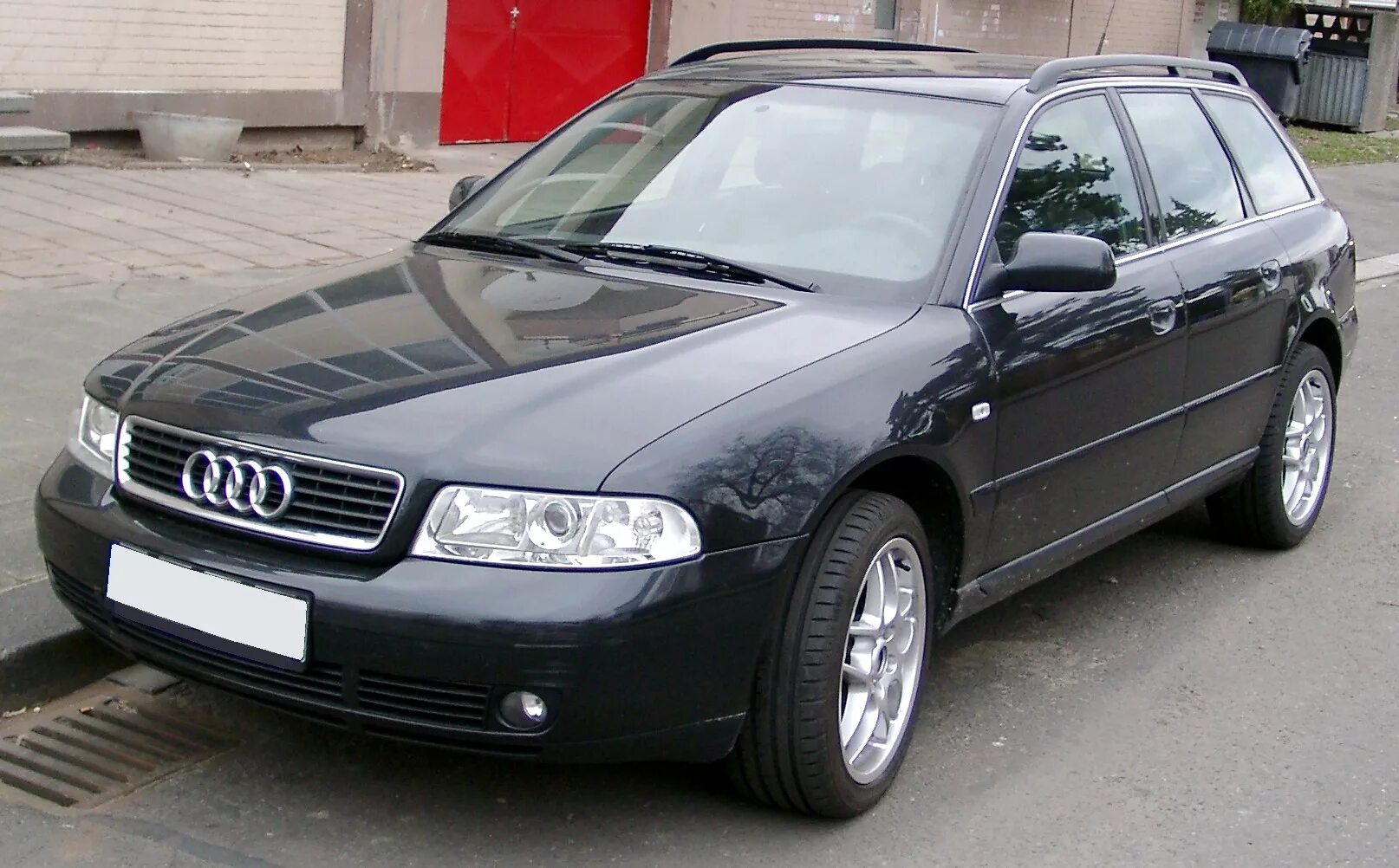 Audi a4 универсал 2000. Audi a4 b5 1999. Ауди а4 универсал 1999. Ауди а4 2000 года универсал. Купить бу ауди а4 авито