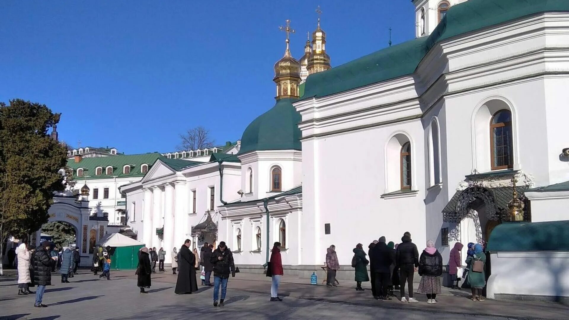 Монахи Киево-Печерской Лавры. Подвалы Киево Печерской Лавры. Киево-Печерская Лавра 2022.