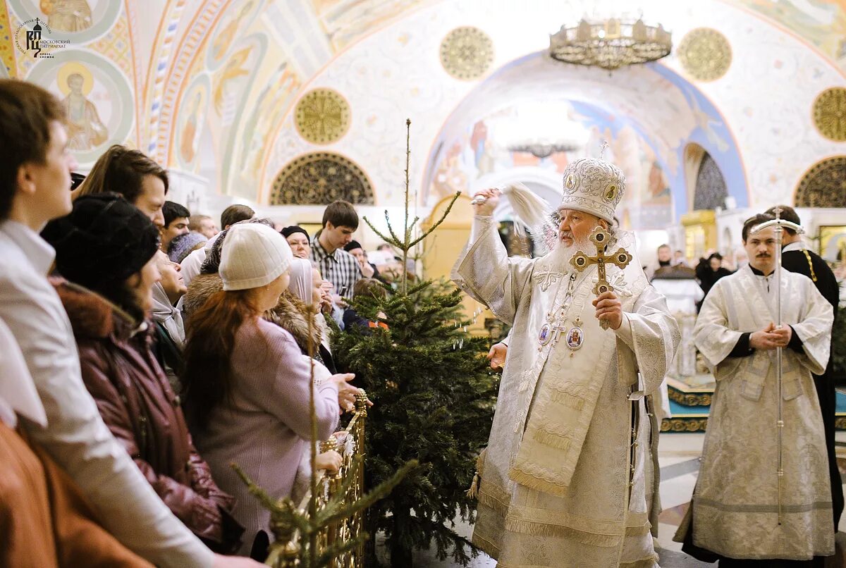 навечерие перед рождеством царские часы. сочельник в храме во сколько.