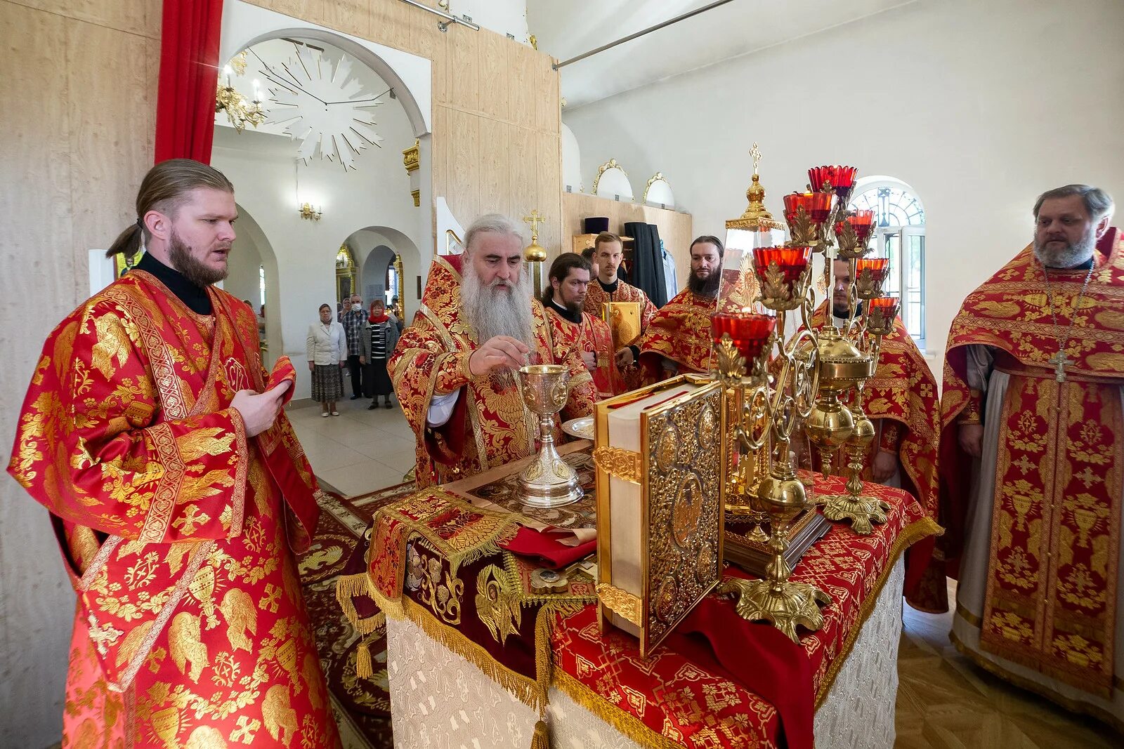 Церковь сретения господня рязань. Храм сретения господня гаврилково. Церковь ехб ульяновск. Церковь на репина. Улица репина ульяновск.