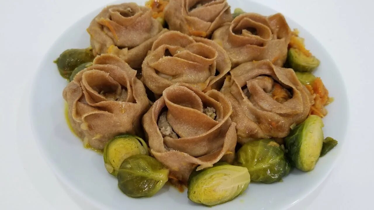 Манты с подливой. Манты с индейкой. Манти каскон. Пп манты. Пп манты.