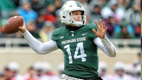 #27: Michigan State QB Brian Lewerke Top 30 Returning B1G Football.