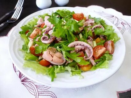 Салат с морским коктейлем и авокадо Вкусномир - домашние рецепты. Дзен