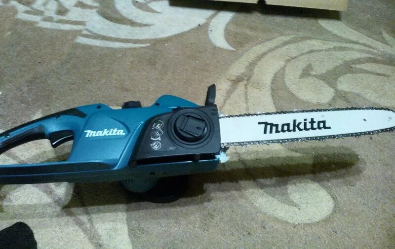 Цепная пила на авито. Makita uc4041a. Цепная электрическая пила Makita uc4041a. Пила Макита uc4035а. Makita uc4041a шток.