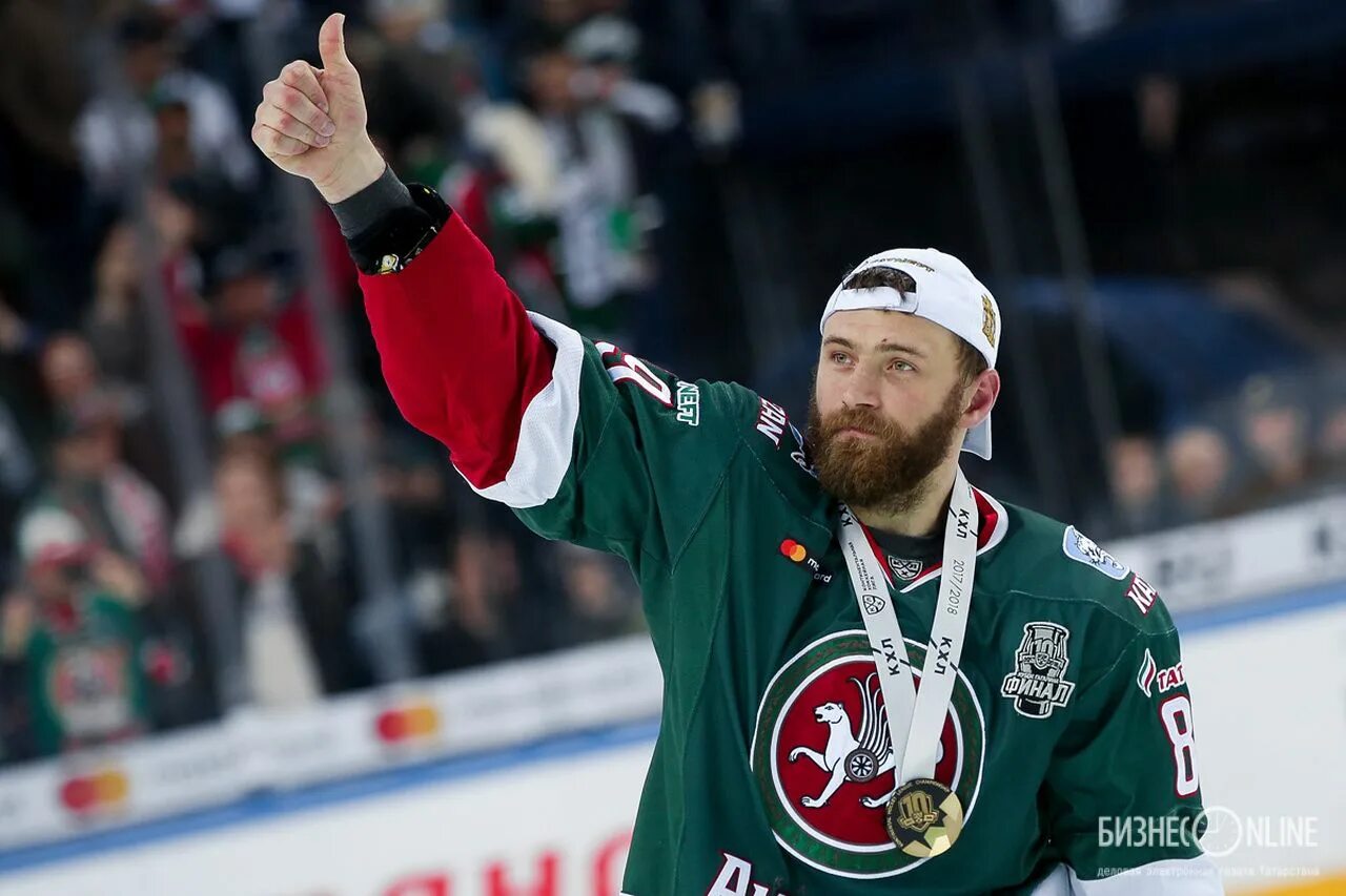 Лукоянов ак барс. Ак барс кубок гагарина. Лукоянов ак барс. Лукоянов хоккеист ак барс. Лукоянов ак барс.