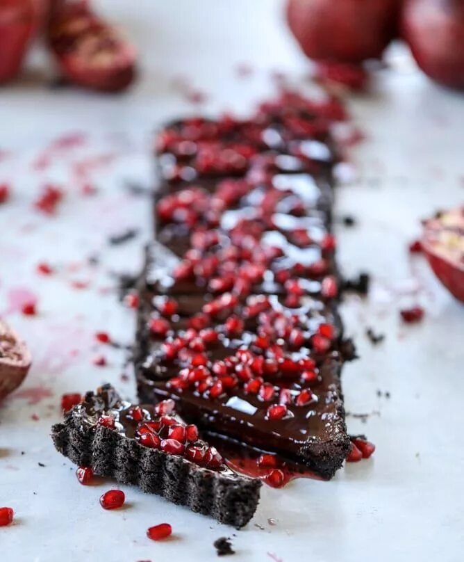 26 Delicious And Easy-To-Make Chocolate Bark Recipes Chocolate bark recipe, Dess