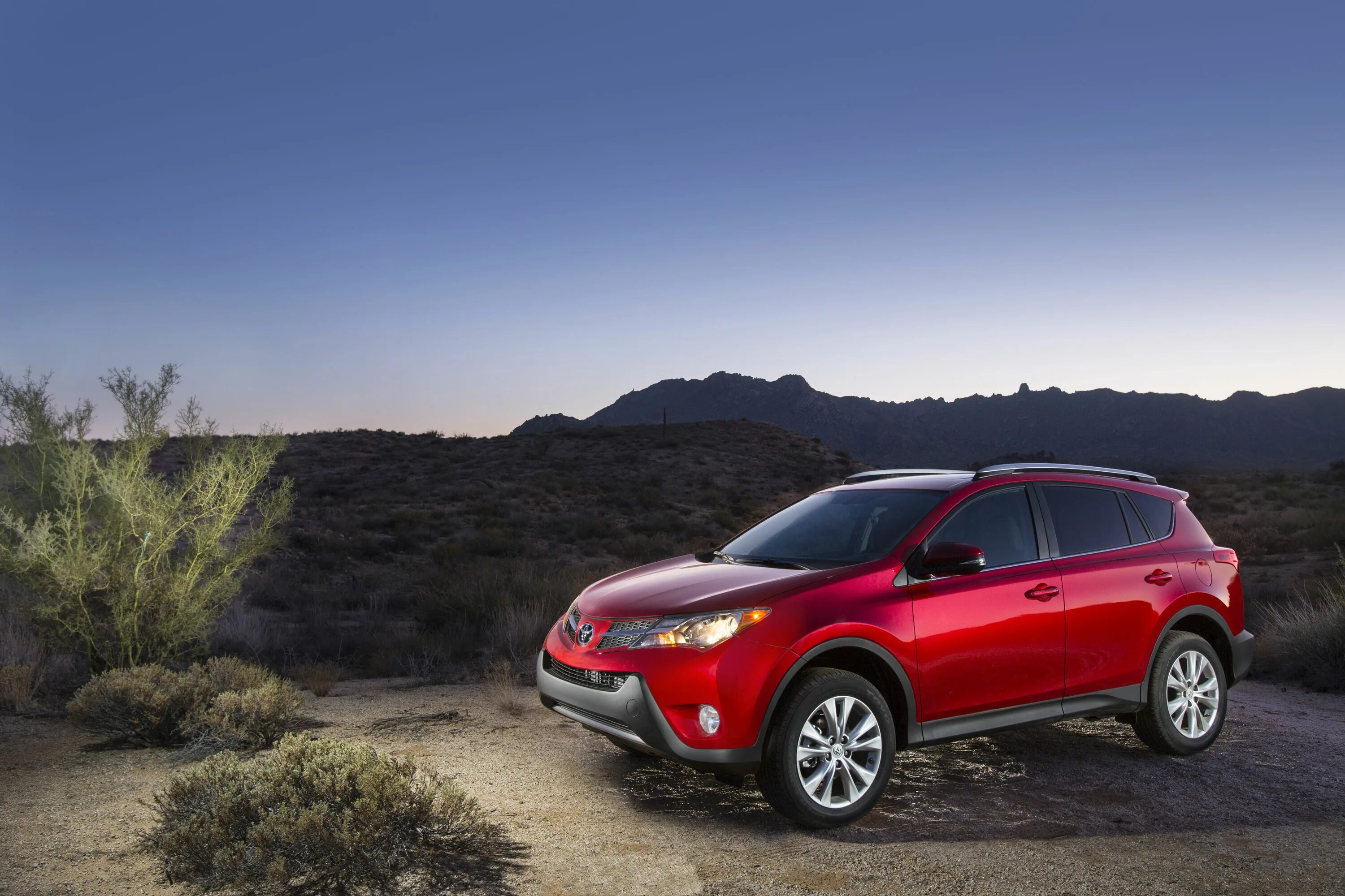 Тойота рав 4 me. Тойота рав 4 красная. тойота кроссовер rav4. toyota rav4 2014. тойота рав 4 2014.