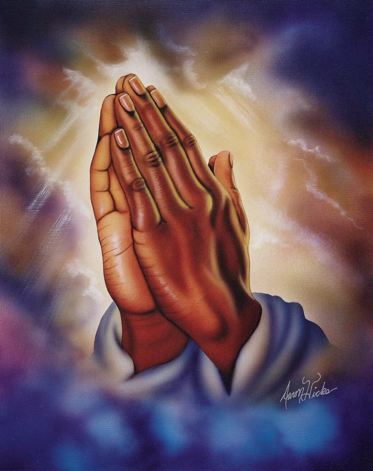 Сложенные ладони. Руки в молитве. Человек молится. Ладони в молитве. Это была рука бога