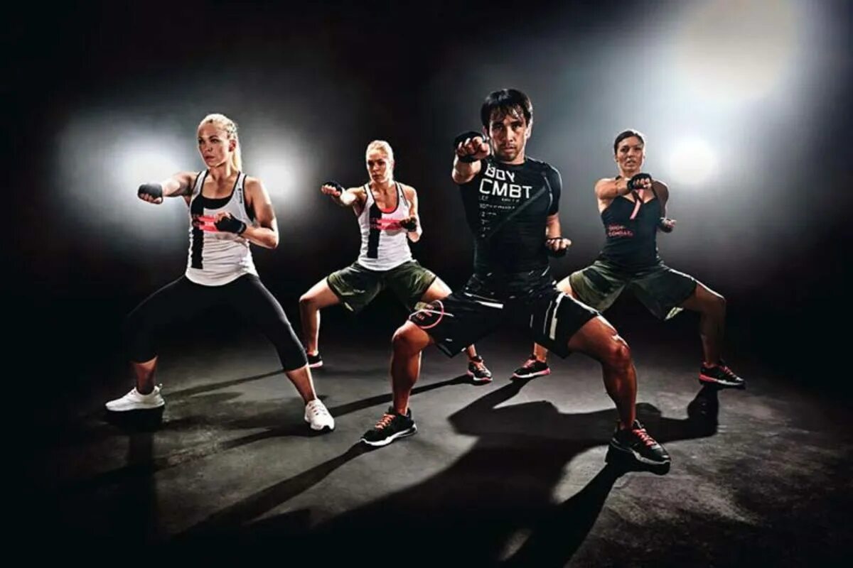 Combat music. Бодикомбат les Mills. Тренировки BODYCOMBAT les Mills. Body Combat тренировка. Reebok les Mills BODYCOMBAT short az0252.