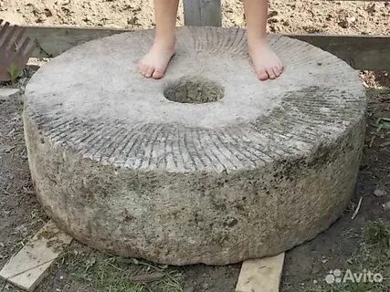 Мельничный жернов как пишется