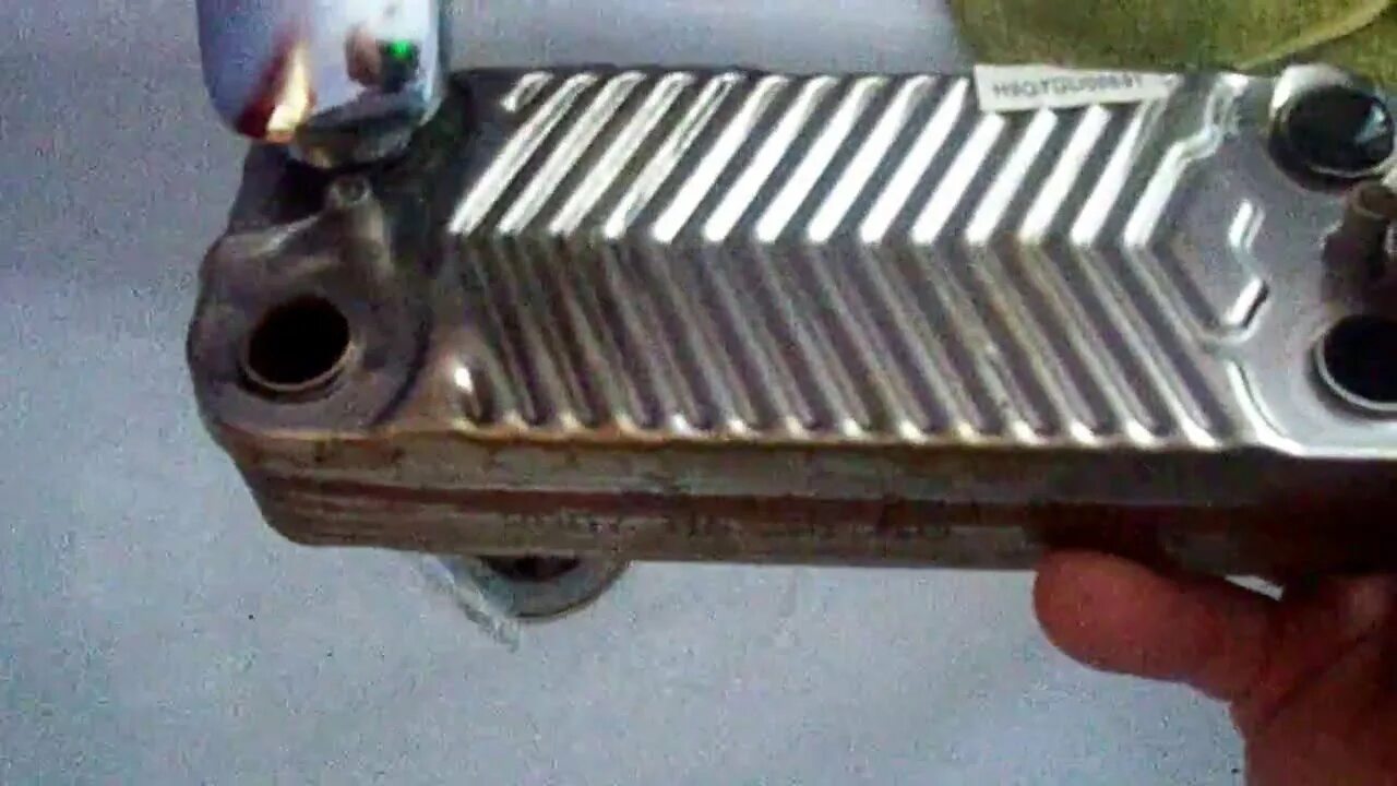 Замена теплообменника своими руками. Теплообменник шевроле круз 1. Замена теплообменника своими руками. Чистка теплообменника. 55353323 теплообменник.