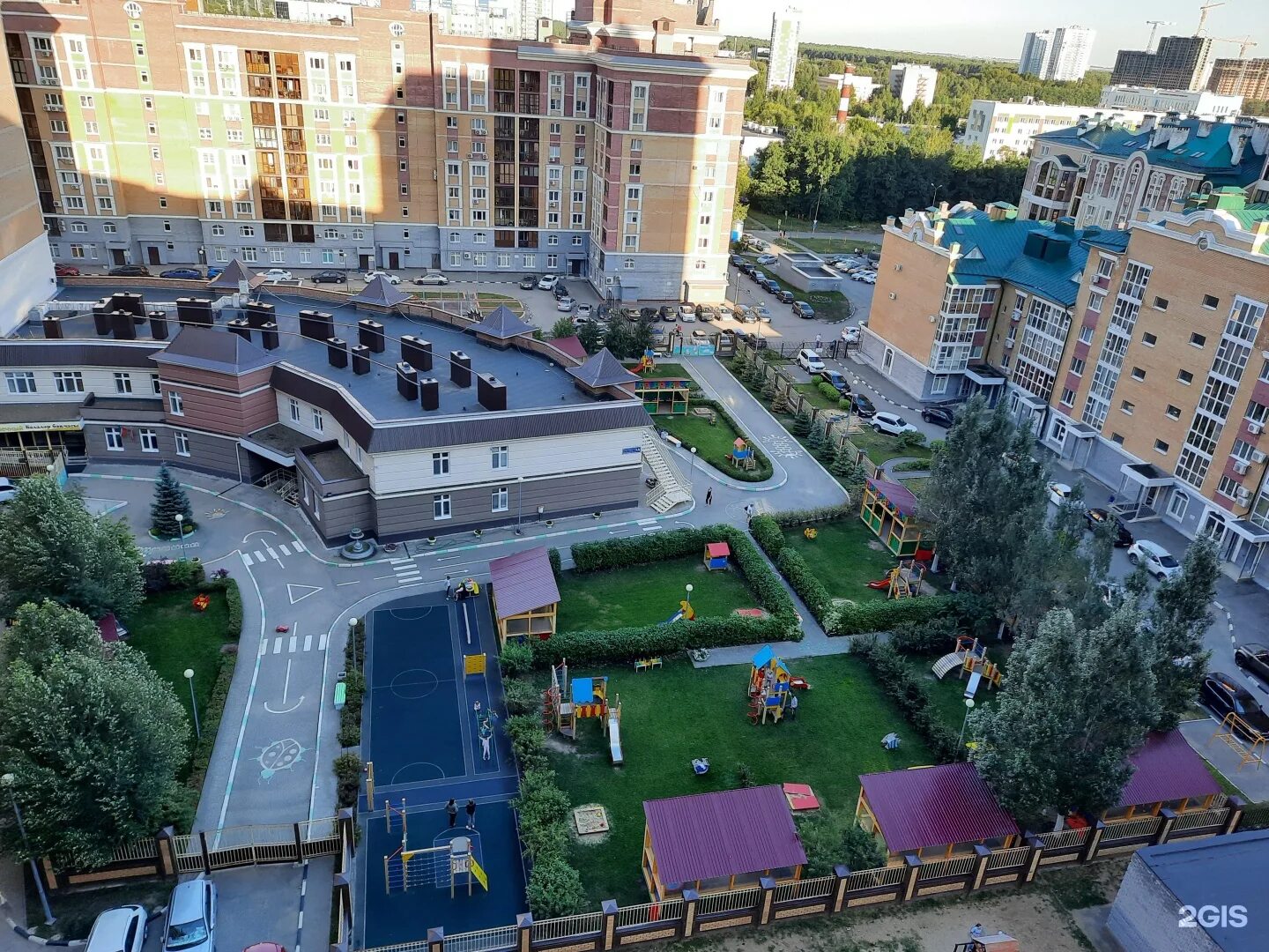 Баки урманче 7 казань. Сад баки урманче. Солнечный город детский сад. Баки урманче 7 казань. Казань ул баки урманче 8.