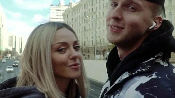 мичелз и элона миллер. мичелз миллер угонщица 2023. элона миллер угонщица. мичелз и элона миллер фото. элона миллер угонщица.