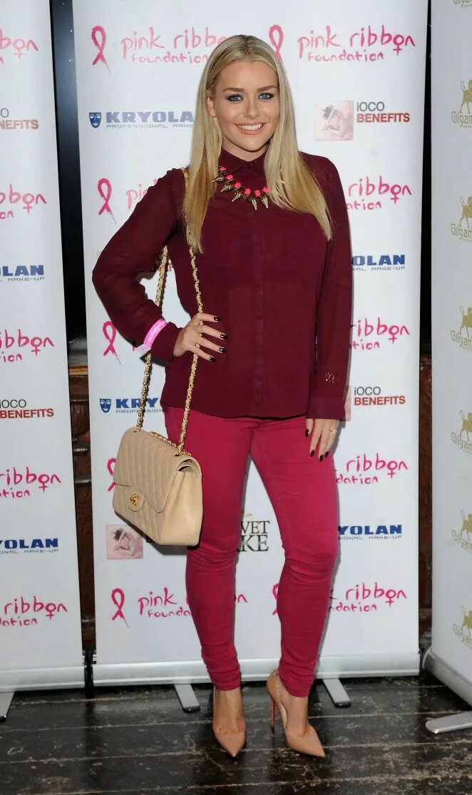 Brandy brewer chelsea. Бренди брюэр фильмы. Brandy brewer фото. Бренди брюер брюэр. Бренди брюзр.