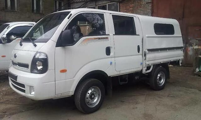 Kia bongo 3 двухкабинник. Kia bongo 3 2014. Кия бонго двухкабинник. Кия бонго двухкабинник. Кия бонго двухкабинник.