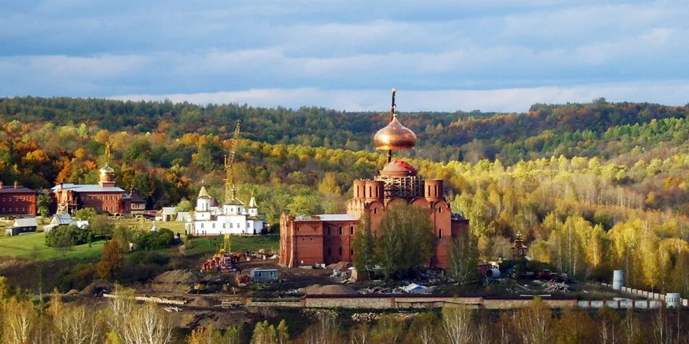 Свято георгиевский монастырь кустики. Святые кустики монастырь Башкирия. Успенский Свято-Георгиевский мужской монастырь святые кустики. Успенский Свято-Георгиевский мужской монастырь Уфа. Мужской монастырь Благовещенск Башкирия.