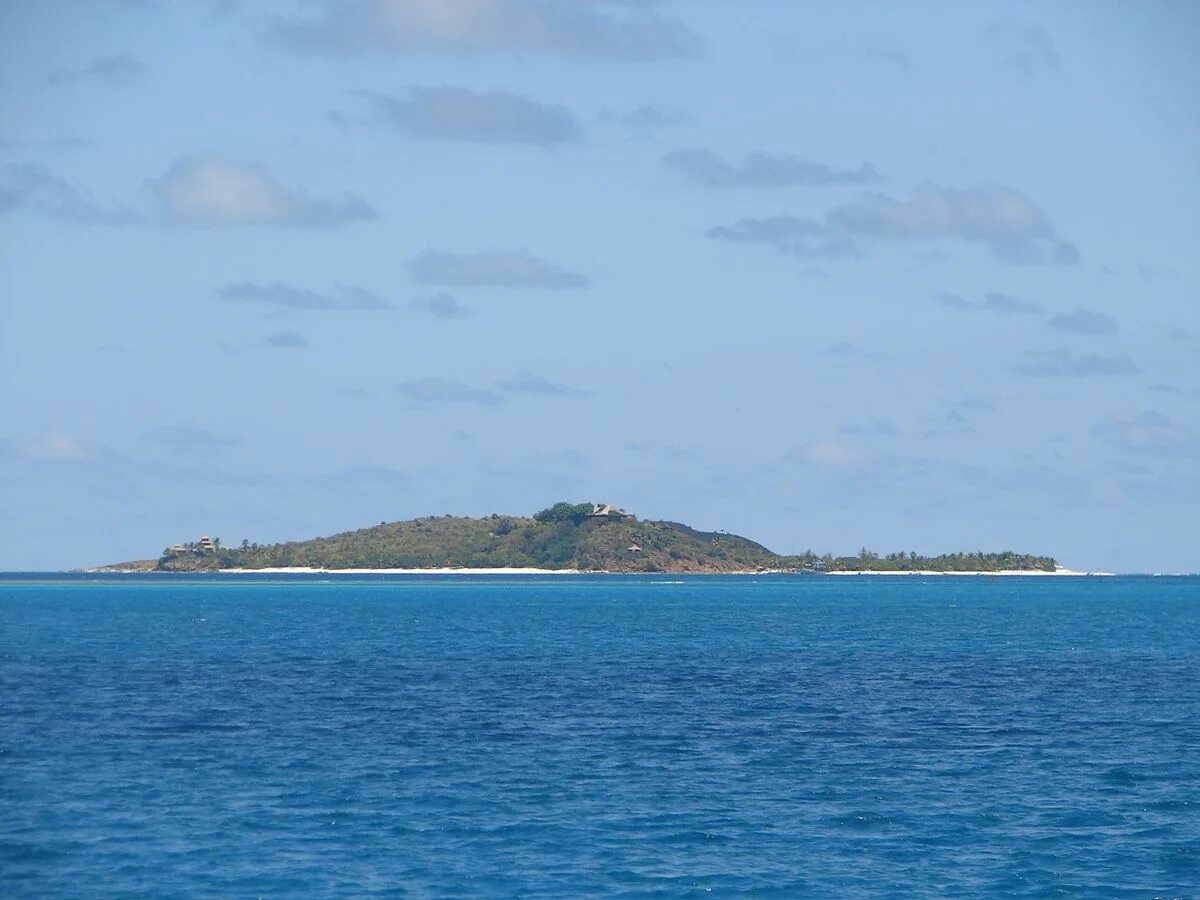 Spot island. Остров Некер британские Виргинские. Necker Island (остров Неккер), Вирги́нские острова́. Остров Ричарда Брэнсона. Остров Неккер сверху.