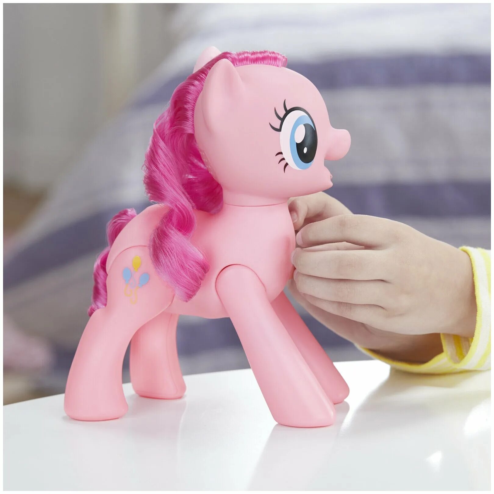 Пинки пай купить. Hasbro my little Pony Пинки Пай e5106. Игрушка my little Pony пони малыш Пинки Пай e5175eu4. Интерактивная игрушка Hasbro пони "Пинки Пай" 29208121. Фигурка Hasbro Pinkie pie b7293.