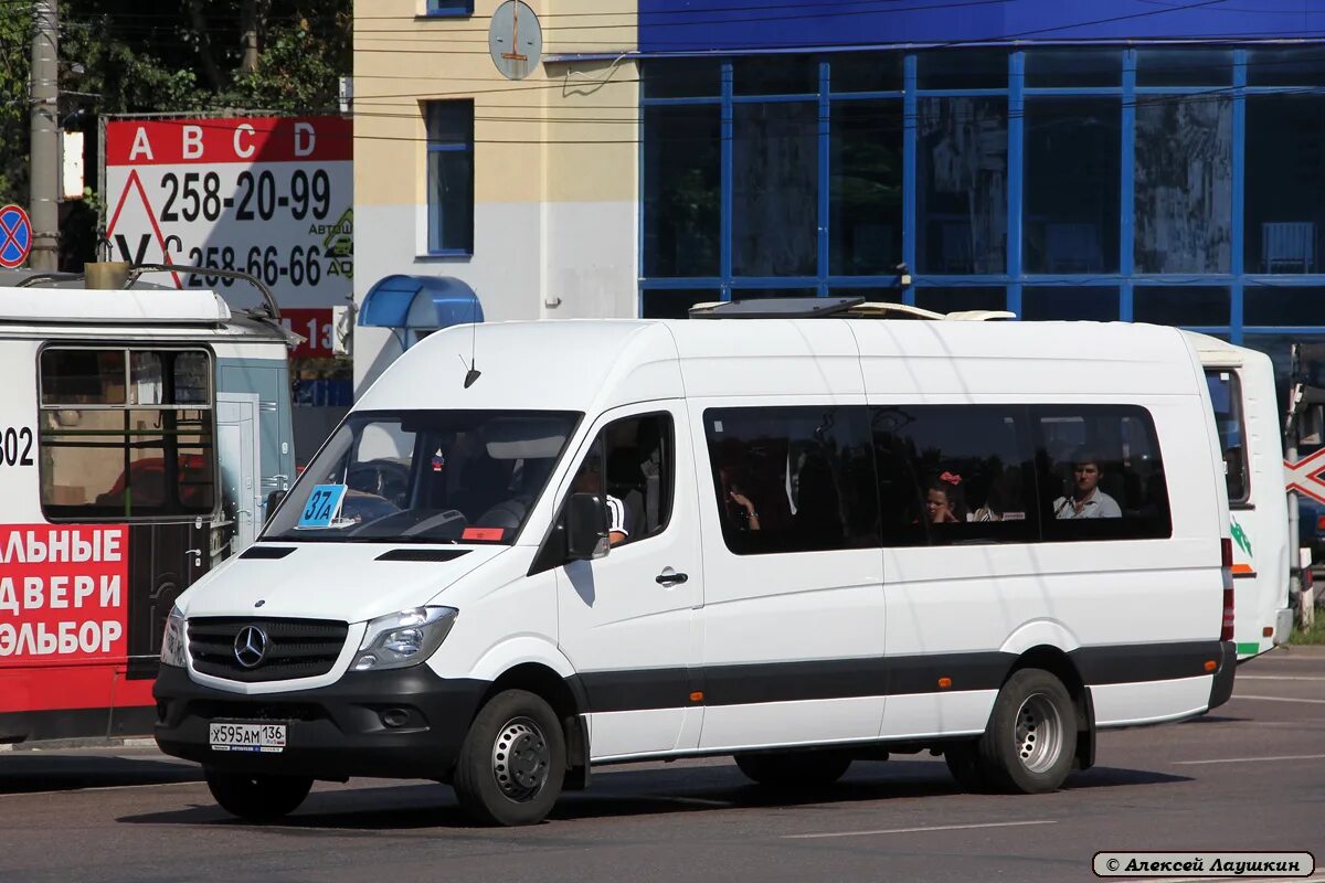 37 маршрутка воронеж. Луидор 223690. MB Sprinter Луидор. Маршрут 37 автобуса Воронеж. Мерседес 223690.