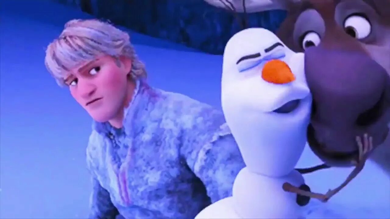 Мемы про холодное сердце. Frozen anna. Шутки холодное сердце. Ешь пока холодное. Мемы про холодное сердце.