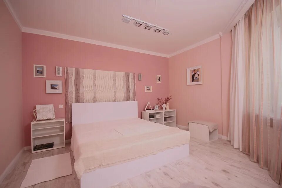 Розовая квартира. Розовые апартаменты. Квартира в розовом стиле. Однушка с розовыми стенами. Перекрашу квартиру в розовый