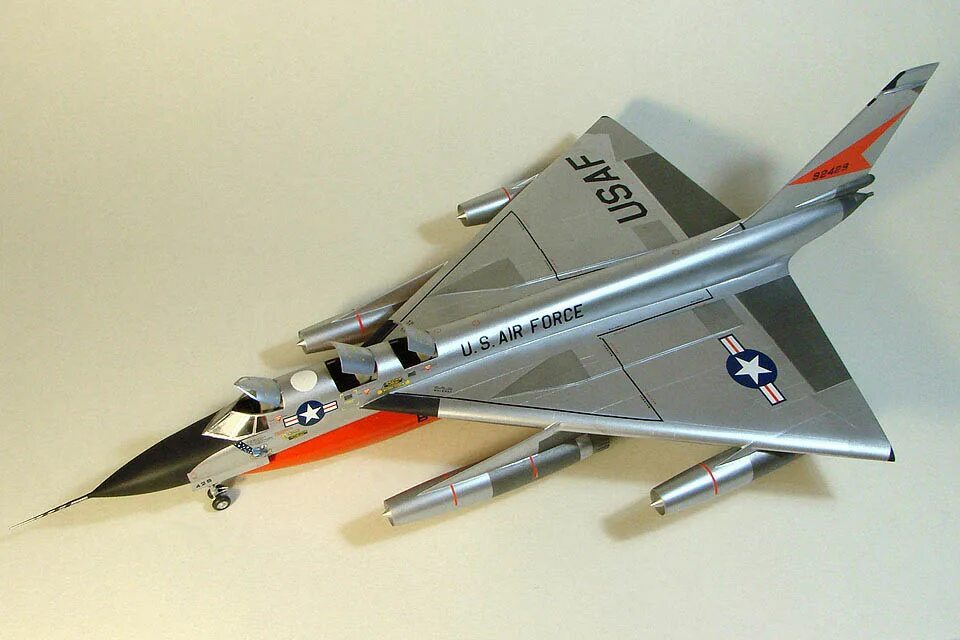 Конвэр b-58. B 58 1 72. B 58 1 72. B58 hustler desktop wallpaper. B-58 1/72 italeri.