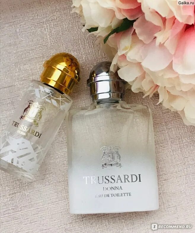 Trussardi donna eau de. Труссарди Дон женские духи 30мл. Trussardi Donna летуаль. Trussardi Donna 80 мл женские. Труссарди Донна прозрачный флакон.