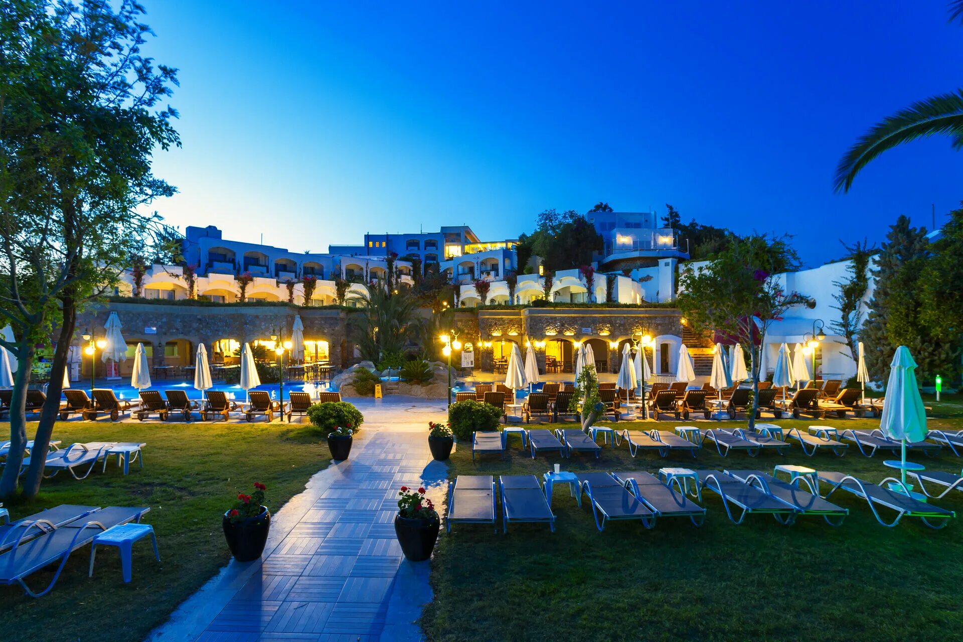 Royal asarlik beach spa 5 турция. Royal asarlik beach hotel 5. Royal asarlik beach spa 5 пляж фото. Бодрум. Бодрум.