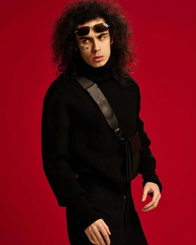 коста лакоста репер. коста лакоста календарь песня. коста лакоста 2023. лакоста певец. коста лакоста 2023.