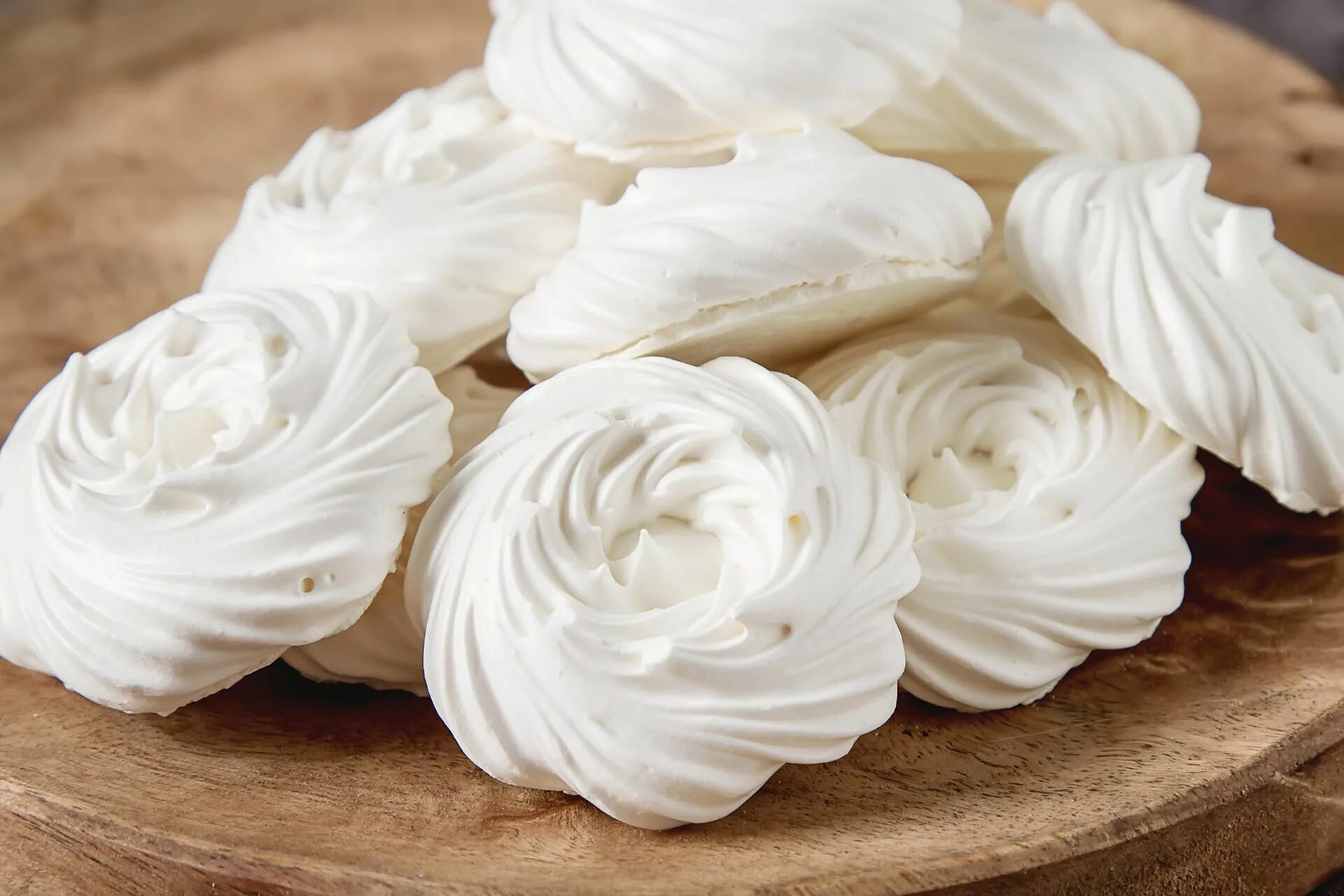 Безе. Безе в духовке. Безе, меренга — meringue. Как сделать бизе дома. Печенье воздушное меренги.