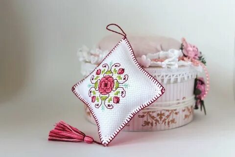 Игольница подушечки