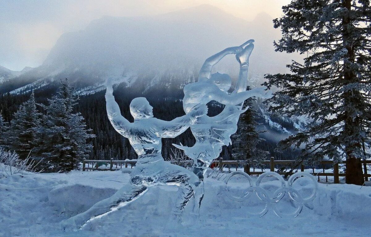 Танцы зимой. Снежный вальс. Зимний вальс. Снежный танец. Сноу айс