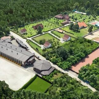 Конный комплекс
