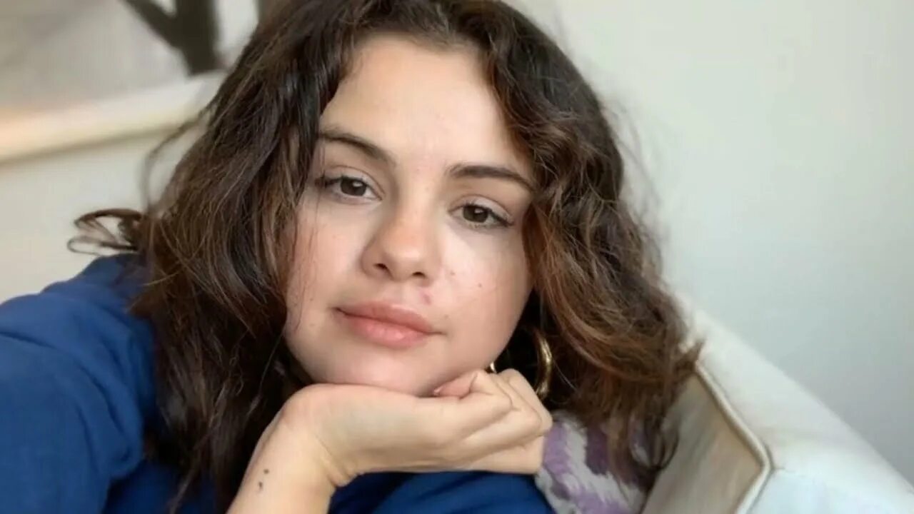 Гомес без макияжа. Гомес без макияжа