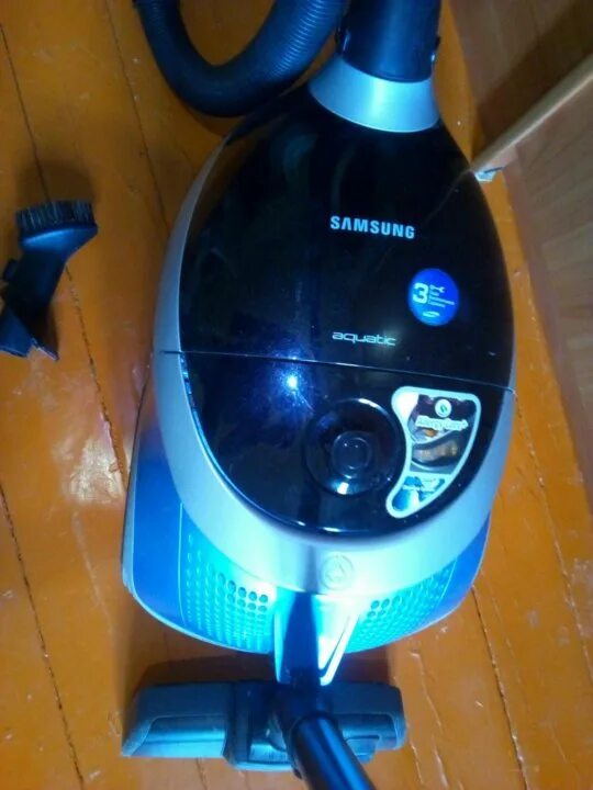 Самсунг с аквафильтром. Пылесос самсунг с аквафильтром. Пылесос Samsung аквафильтр. Пылесос самсунг 1050. Пылесос самсунг электроник с 610.