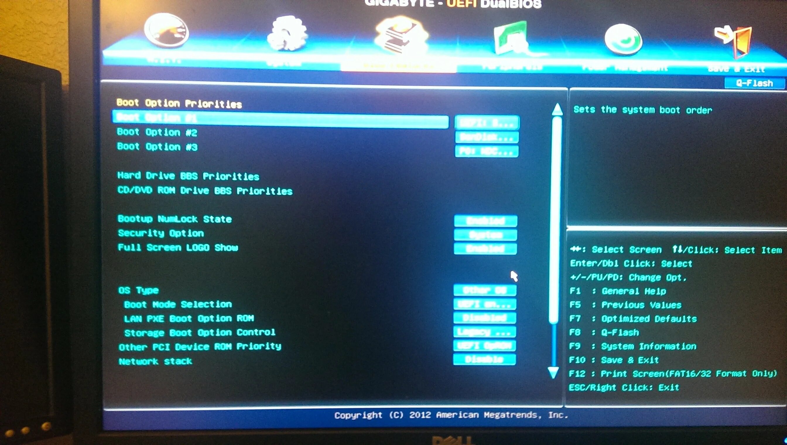 UEFI BIOS жесткий диск Gigabyte. BIOS Gigabyte Интерфейс. Secure Boot в биосе Gigabyte. Экран Gigabyte UEFI Dual BIOS. Не видна загрузка биос