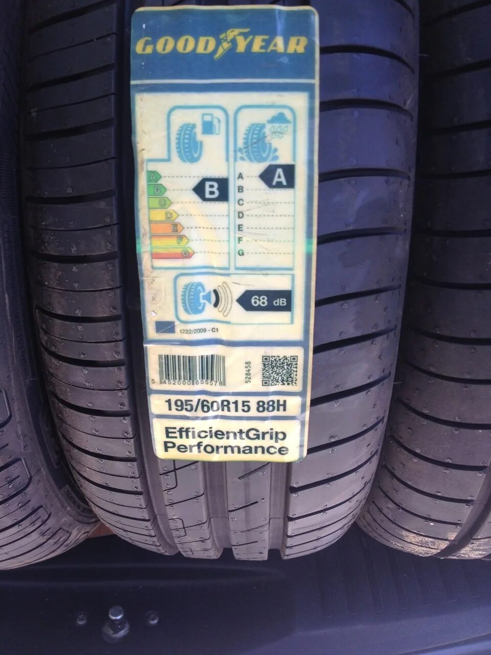 Goodyear EFFICIENTGRIP Performance 88h. Goodyear EFFICIENTGRIP Performance 2 185/65 r15 88h. Goodyear EFFICIENTGRIP Performance 195/60 r15. Goodyear EFFICIENTGRIP Performance 2 88h. Шины 195 65 r15 недорого