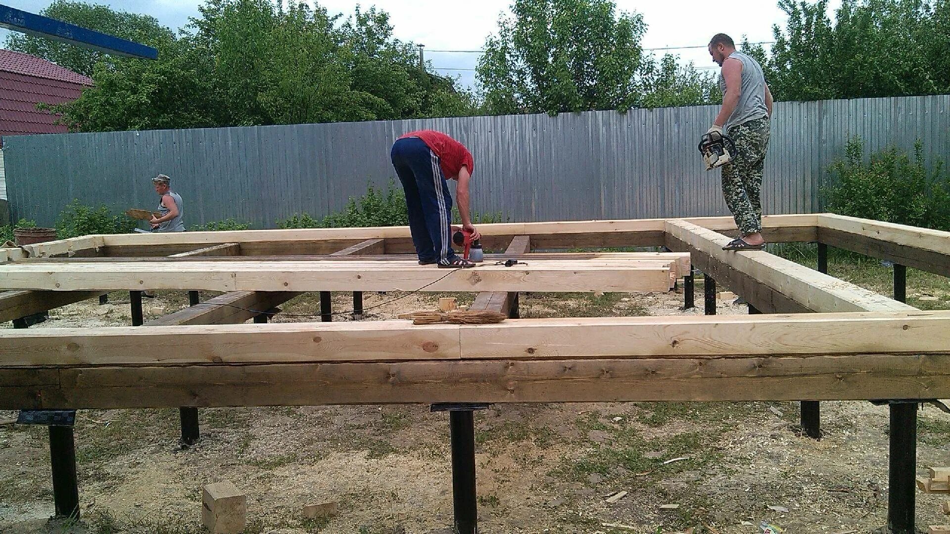 Двойной обвязочный венец. Обвязка свай брусом 150х200. Обвязочный брус 150х150мм,. Обвязка свай брусом 150х200. Обвязка винтовых свай брусом 200х200.