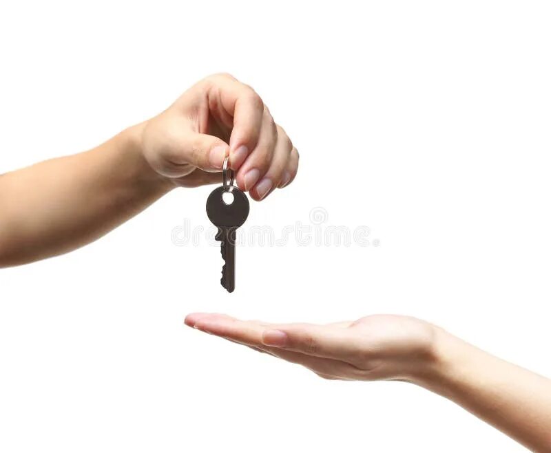 Возвращаем ключи. Ключи в женской руке. Верни ключ. В женской ладони связка ключей.