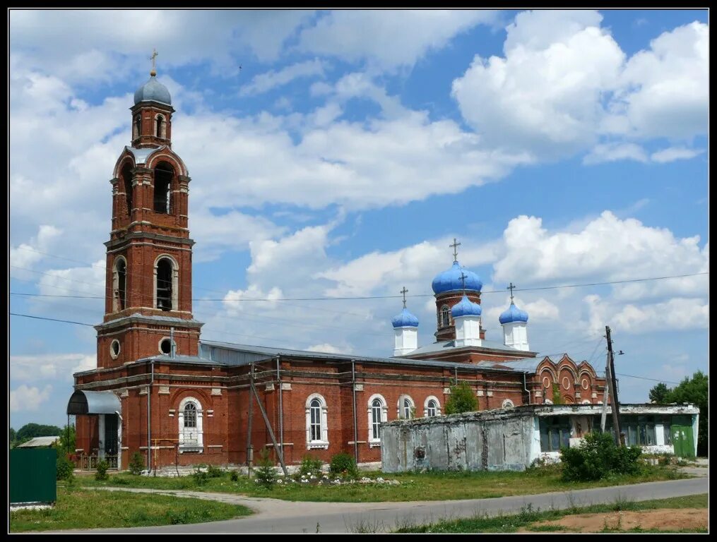 Семенск рязанская область. Архангельская церковь пронск. Село октябрьское рязанская область. Погода в октябрьском рязанская область пронский. Церковь михаила архангела рязанская область пронский.