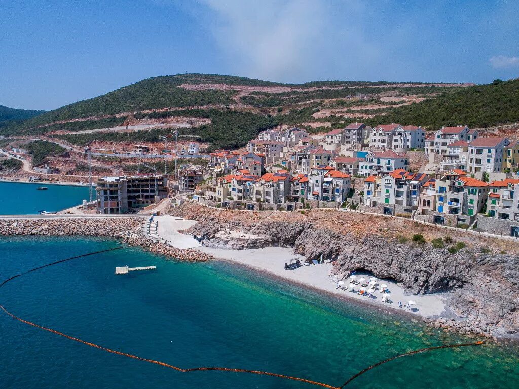 Луштица черногория. Lustica bay montenegro. Lustica bay montenegro. Lustica bay. Lustica bay черногория.