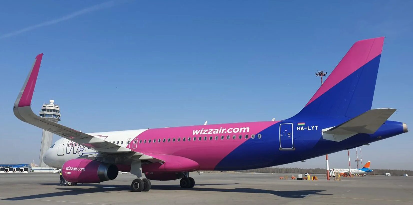 Иностранные авиакомпании. Санкт-Петербургские авиакомпании. Wizz Air. Wizz Air Ukraine. Аир санкт петербург