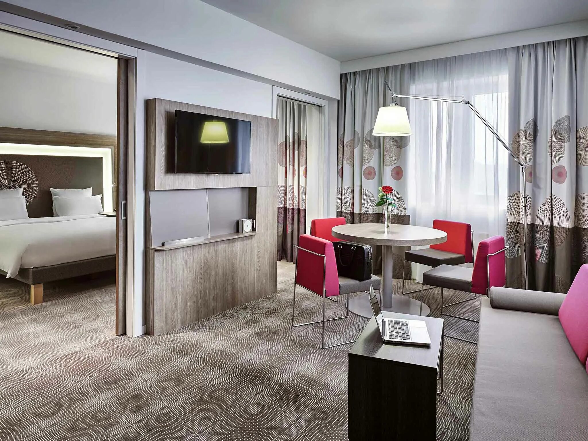 Novotel москва сити 4*. Отзывы отель новотель. Гостиница новотель киевская 2. Москва, новотель киевская 4*. Гостиница новотель киевская 2.