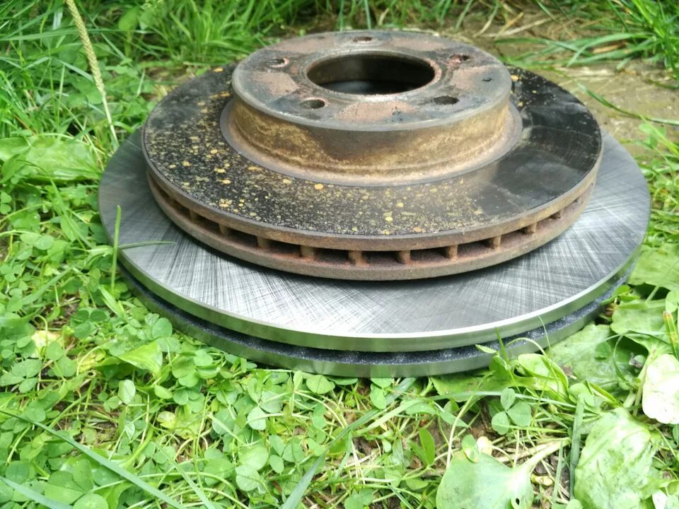 Тормозные диски 320. 3729. C70 volvo 320 диск. 1. Тормозной диск 320 honda.