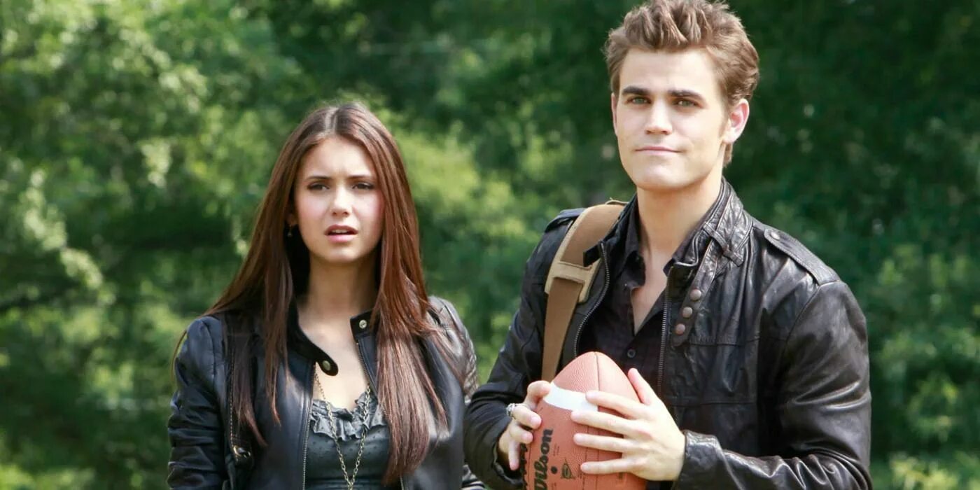 The vampire diaries watch with subtitles. Джон гилберт дневники вампира. vampire diaries chlock tower.