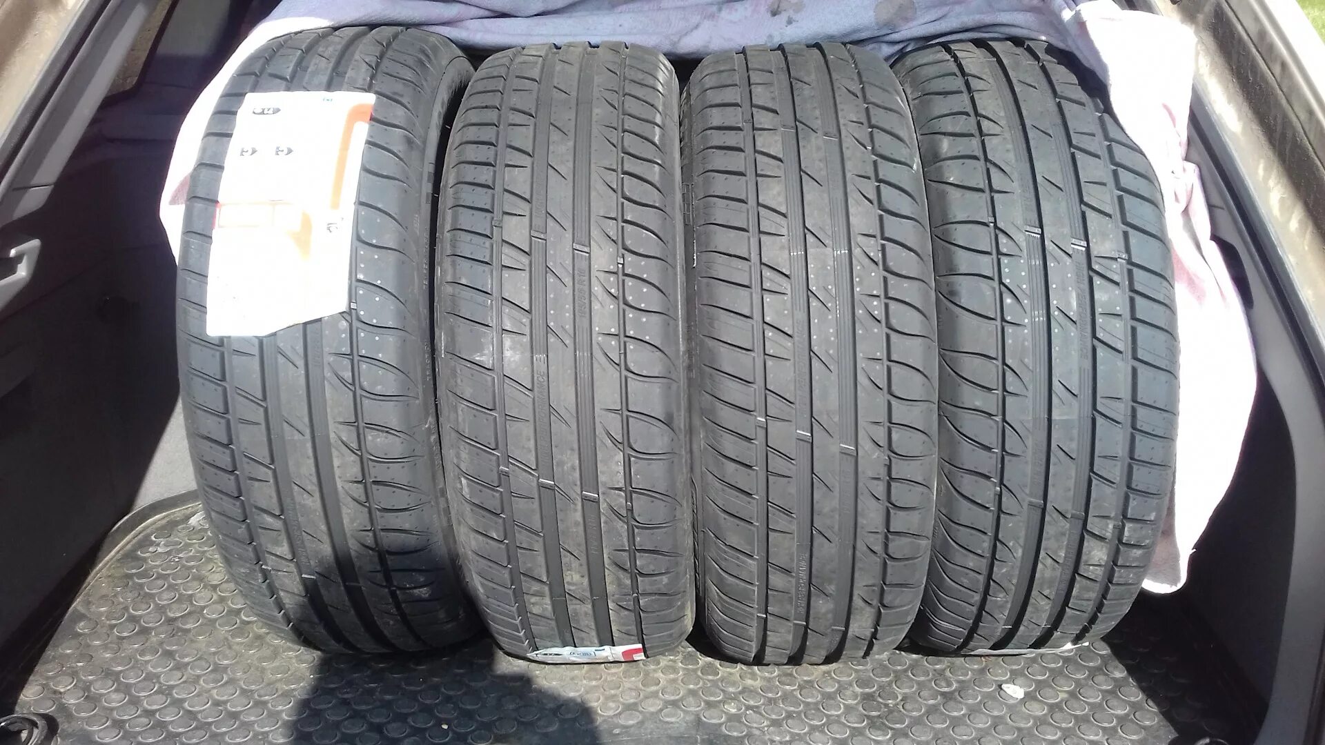 Tigar High Performance 195/55 r16. Тигар 215 55 17 лето. Резина r15 Tigar лето. Тигар 205/55/16 лето. 195 60 16 лето